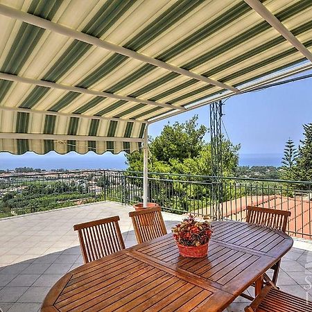 Casa Renata Villa กัสเตลลาบาเต ภายนอก รูปภาพ