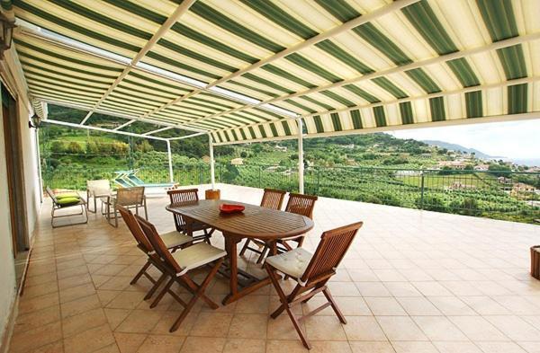 Casa Renata Villa กัสเตลลาบาเต ภายนอก รูปภาพ